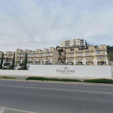 Apartment Pearl Park Residence Paphos Exterior photo