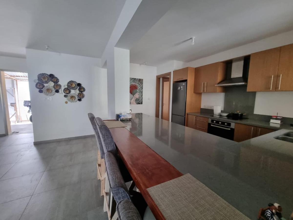 Apartment Pearl Park Residence Paphos Exterior photo
