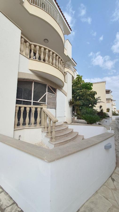 Apartment Pearl Park Residence Paphos Exterior photo